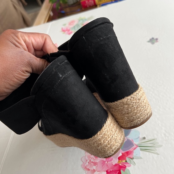 Express Black Wedge Espadrilles - Picture 7 of 8